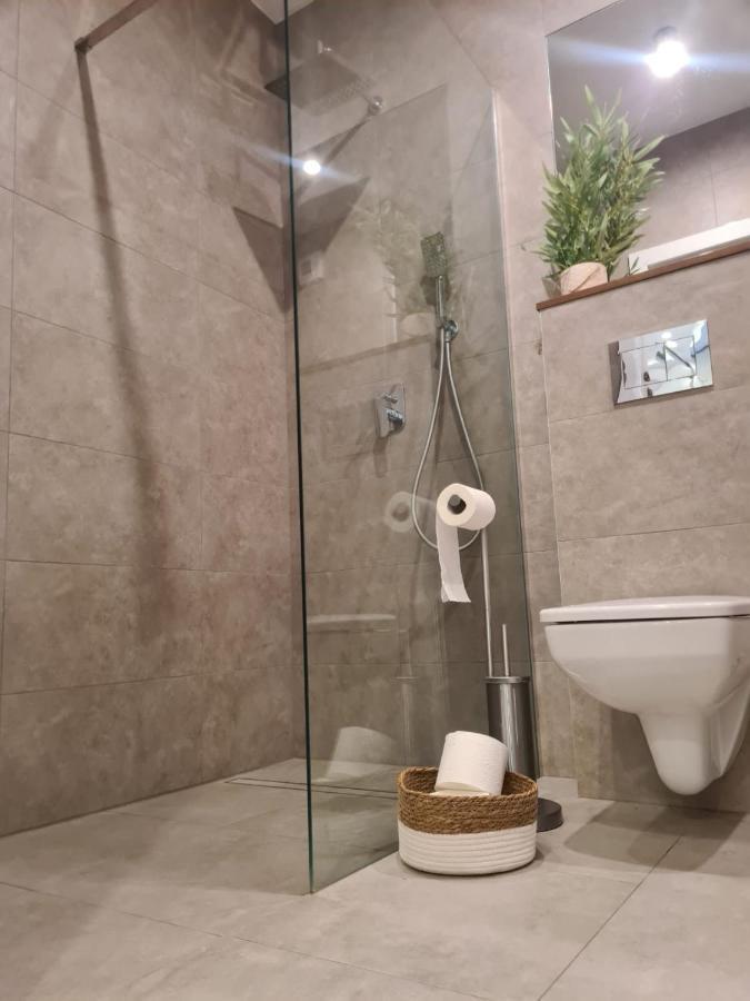 Venice Villa Apartment, Self Check-In 24H, Free Parking Posen Exterior foto