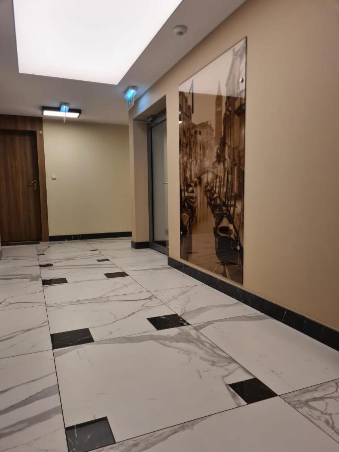 Venice Villa Apartment, Self Check-In 24H, Free Parking Posen Exterior foto