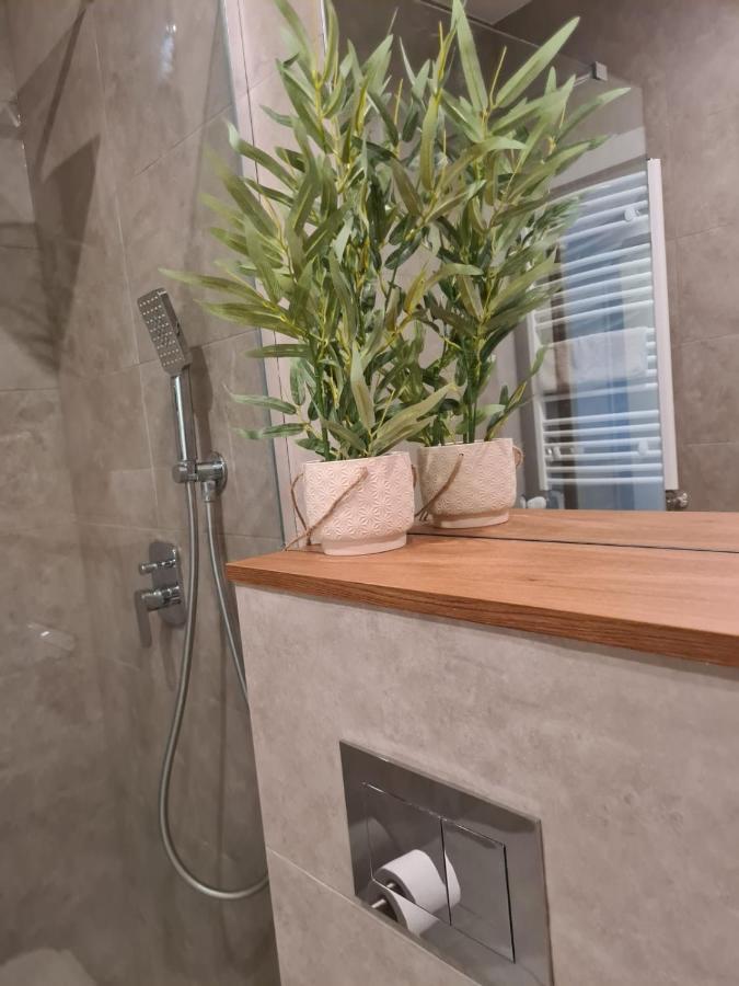 Venice Villa Apartment, Self Check-In 24H, Free Parking Posen Exterior foto